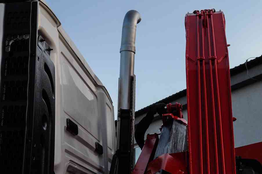 MAN TGS 28.320 HÁKOVÝ NOSIČ KONTEJNERŮ + HYDRAULICKÁ RUKA - foto 39
