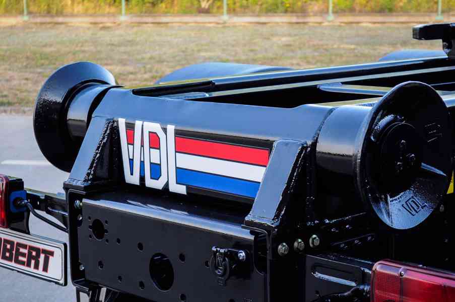 MAN TGS 28.320 HÁKOVÝ NOSIČ KONTEJNERŮ + HYDRAULICKÁ RUKA - foto 18