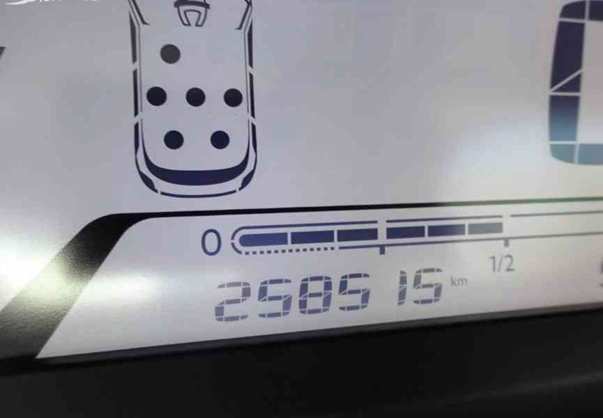 Citroën C4 Picasso, 1.6 HDI r.v.-2014 85 KW 7 míst - foto 7