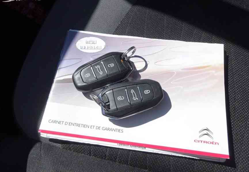 Citroën C4 Picasso, 1.6 HDI r.v.-2014 85 KW 7 míst - foto 19