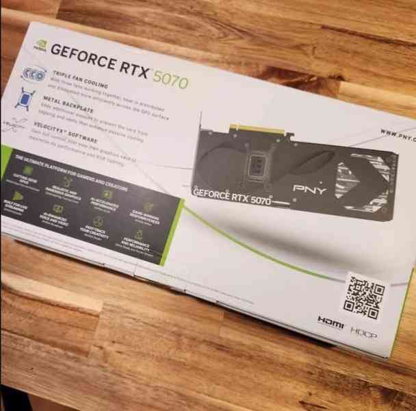 GEFORCE RTX 5090, RTX 5080, RTX 5070 Ti, RTX 4090, RTX 4080  - foto 6