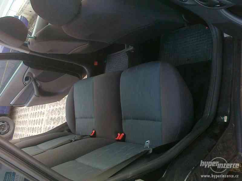 Ford Focus, (5 dveří), 1.8 TDCi, SERVISKA - foto 11