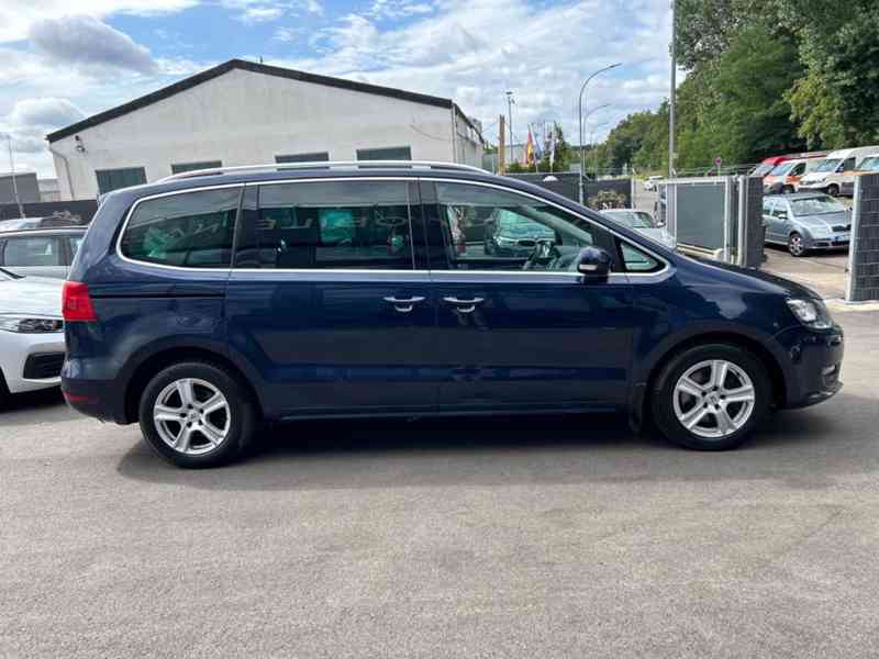 Volkswagen Sharan 2,0tdi 4MOTION 103kw - foto 17