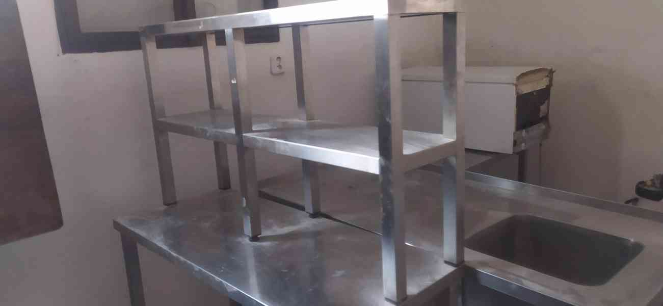    Nerezový stůl na výdej / příjem - foto 3