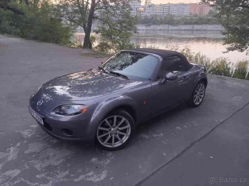 Mazda MX-5 2,0   Mazda MX-5 - foto 3