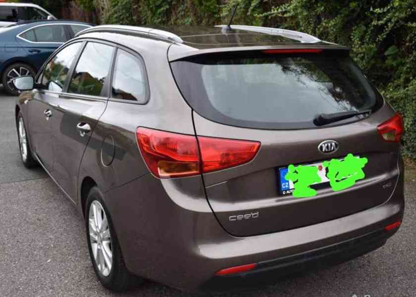 Prodám Kia Ceed 130 000 Kč - foto 6