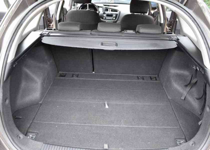 Prodám Kia Ceed 130 000 Kč - foto 11