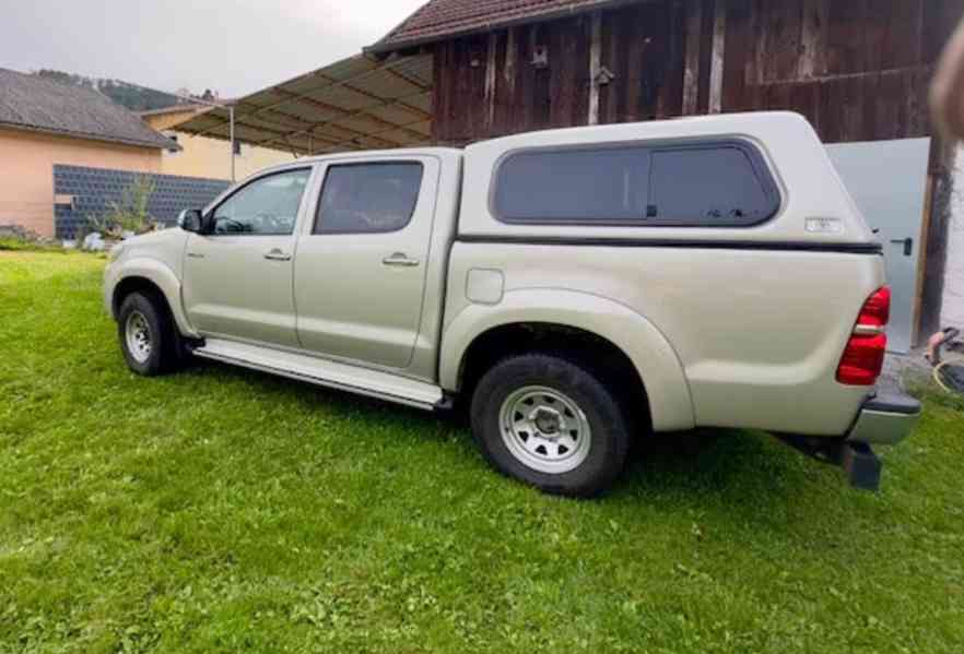 Toyota Hilux 2,5D4D Double Cab 106kw - foto 4
