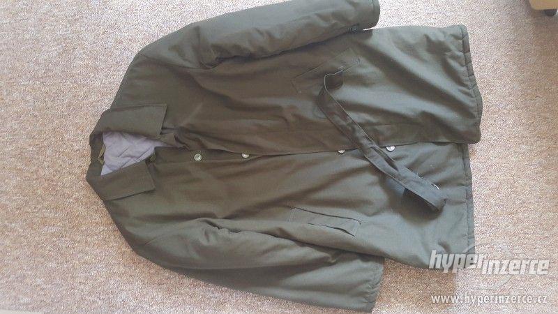 Zateplené pracovní kabáty velikosti XL pro postavy 175-183cm - foto 1