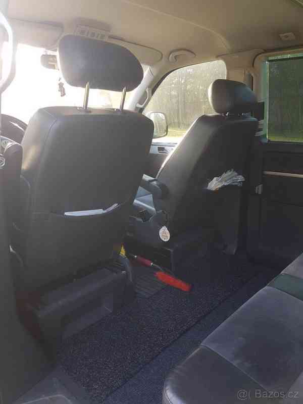 Volkswagen Multivan 2,5   Highline,r.v.2007 - foto 10