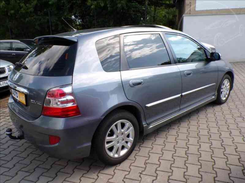 Honda Civic 1,6 V-TEC TAŽNÉ ZAŘ.,KLIMA - foto 3