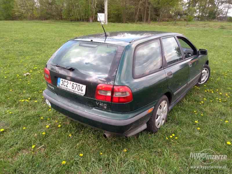 PRODÁM VOLVO V40 - foto 4