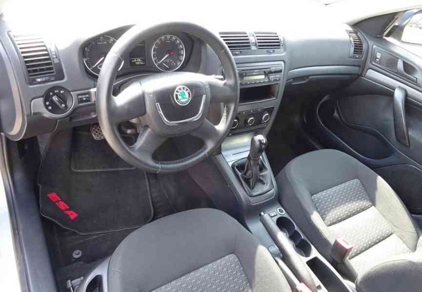 Škoda Octavia 1.6i r.v.2009 (75 kw) Koupeno v ČR - foto 5