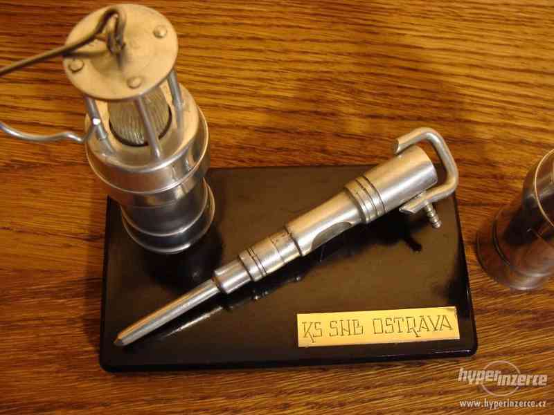 KS SNB OSTRAVA - dárkový předmět - kahan a kladivo - foto 1