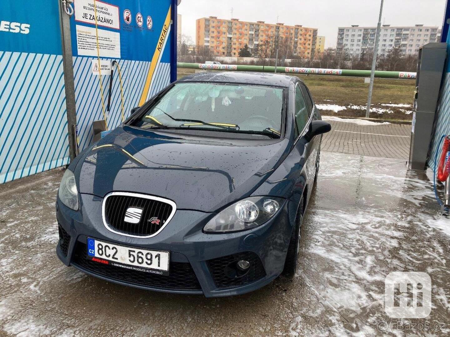 Seat Leon 2,0   tfsi 147kw - foto 1