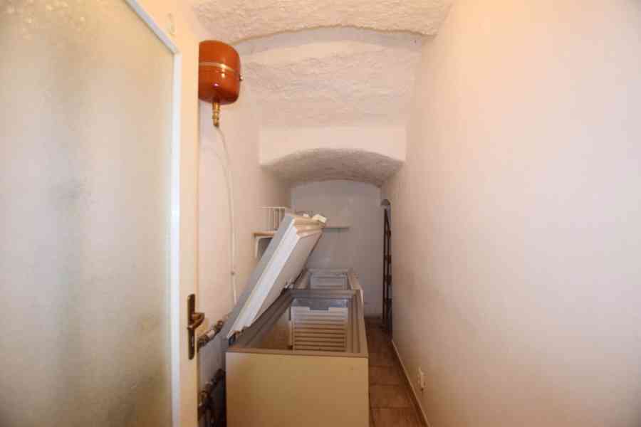 pronájem zavedené restaurace v centru Liberce - foto 9