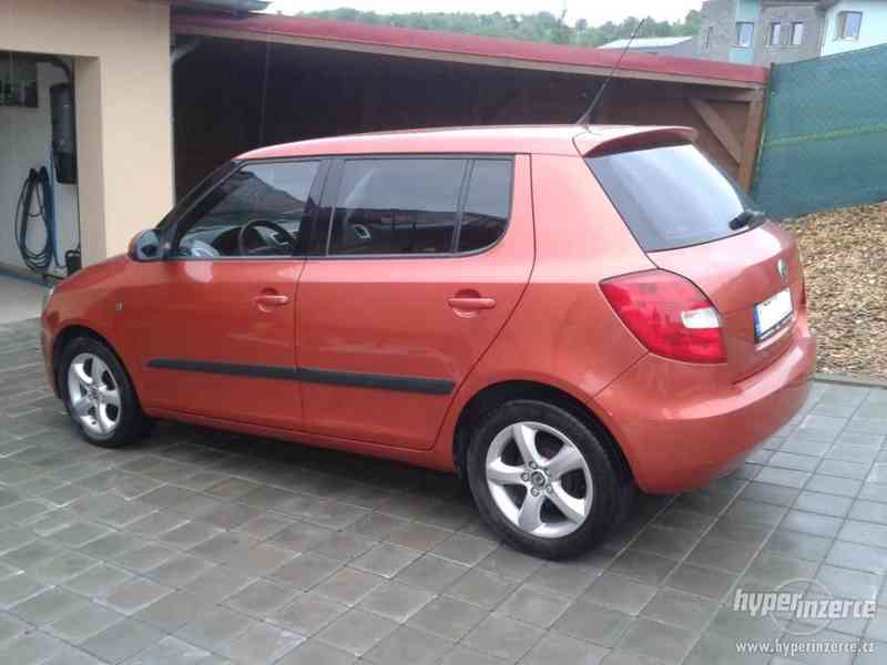 Škoda Fabia - foto 2