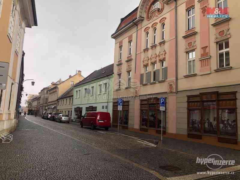 Prodej, rodinný dům, 151 m2, Duchcov, nám. Republiky - foto 3
