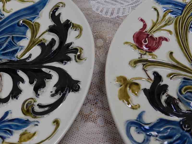 Bohatě plasticky zdobené obří Talíře s Draky RDZ Znaim - foto 5