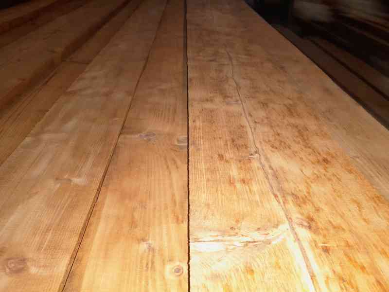 Prodám staré podlahové fošny. - foto 7