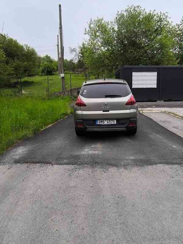Peugeot 3008 1,6 - foto 12