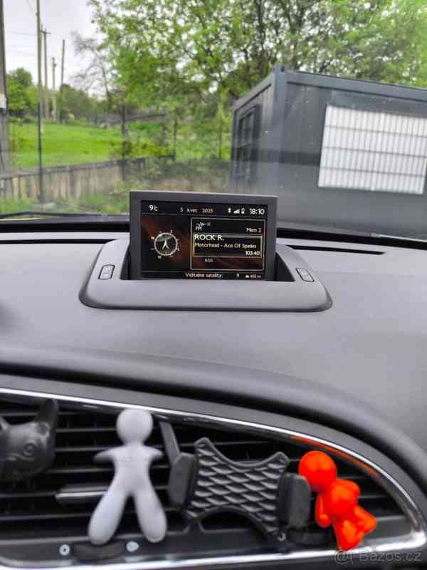 Peugeot 3008 1,6 - foto 2