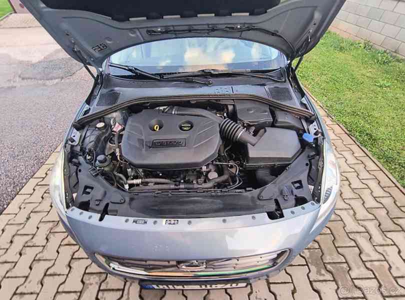 Volvo S60 - foto 7