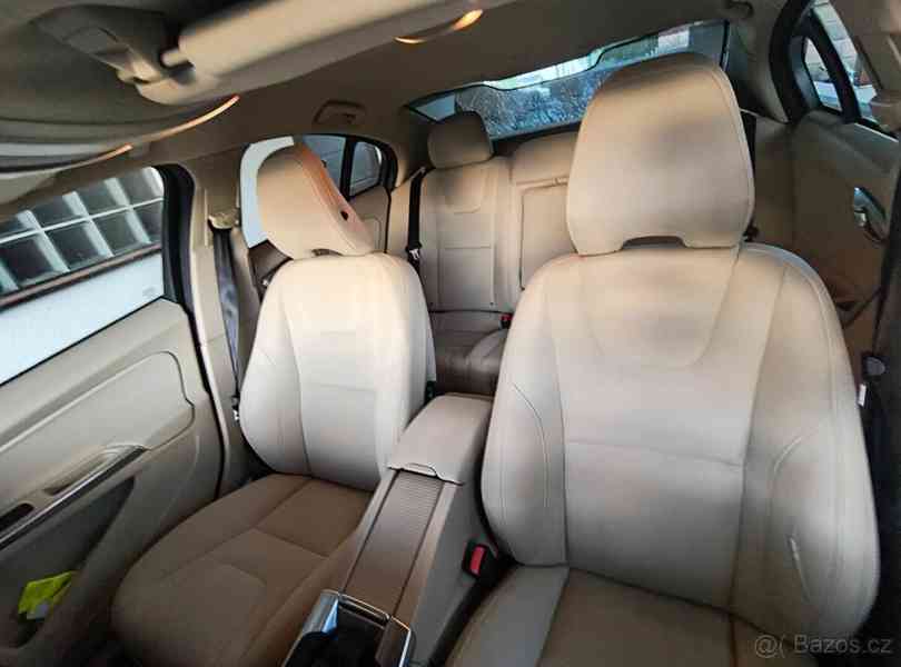 Volvo S60 - foto 5