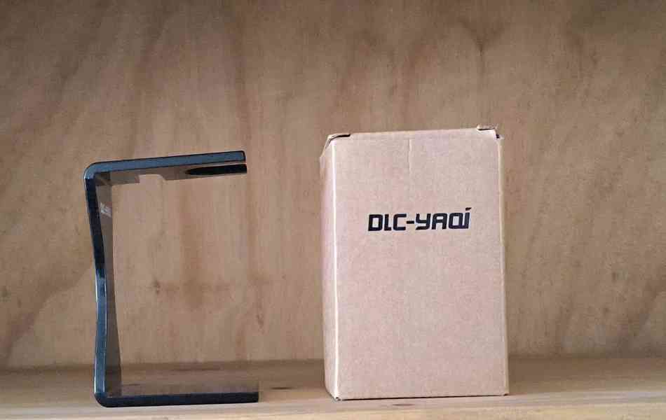 Yaqi stojánek na holící štětec a strojek černý - foto 7