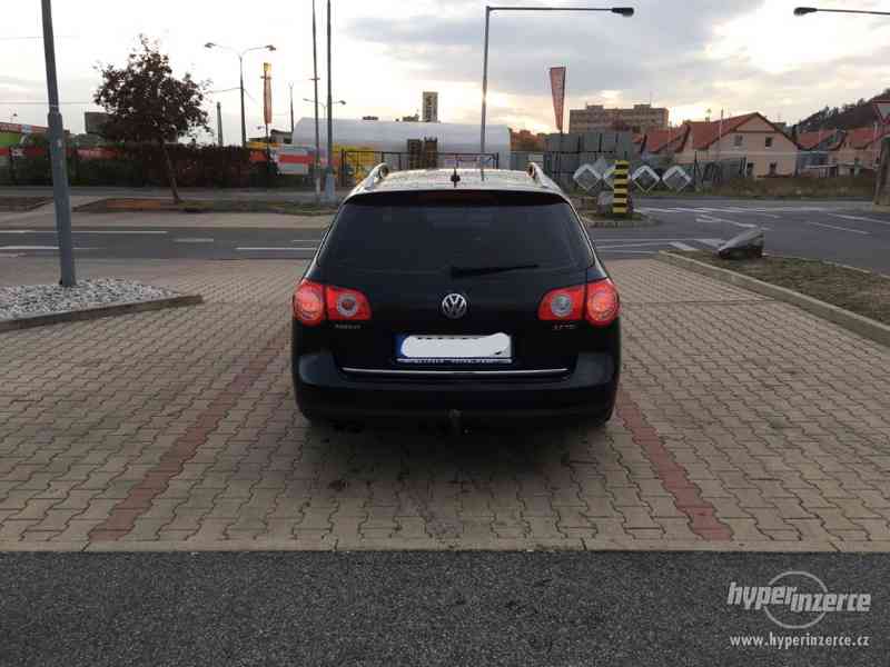 VW Passat 2.0TDI HIGHLINE - foto 24