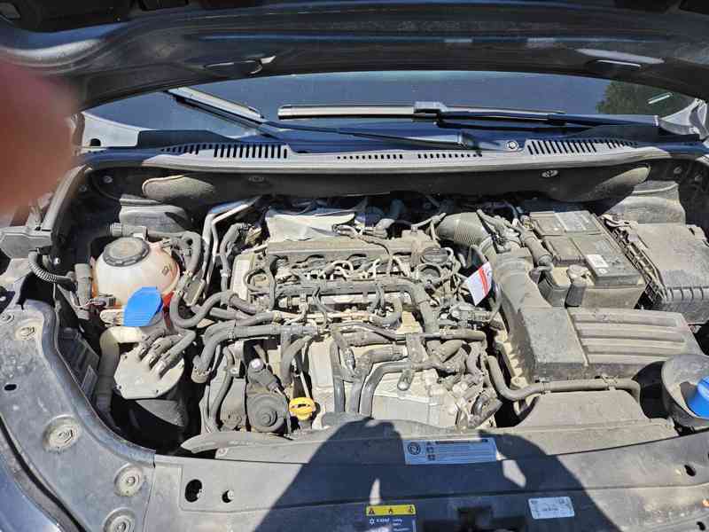 WV Caddy Maxi 2.0 TDI - foto 4