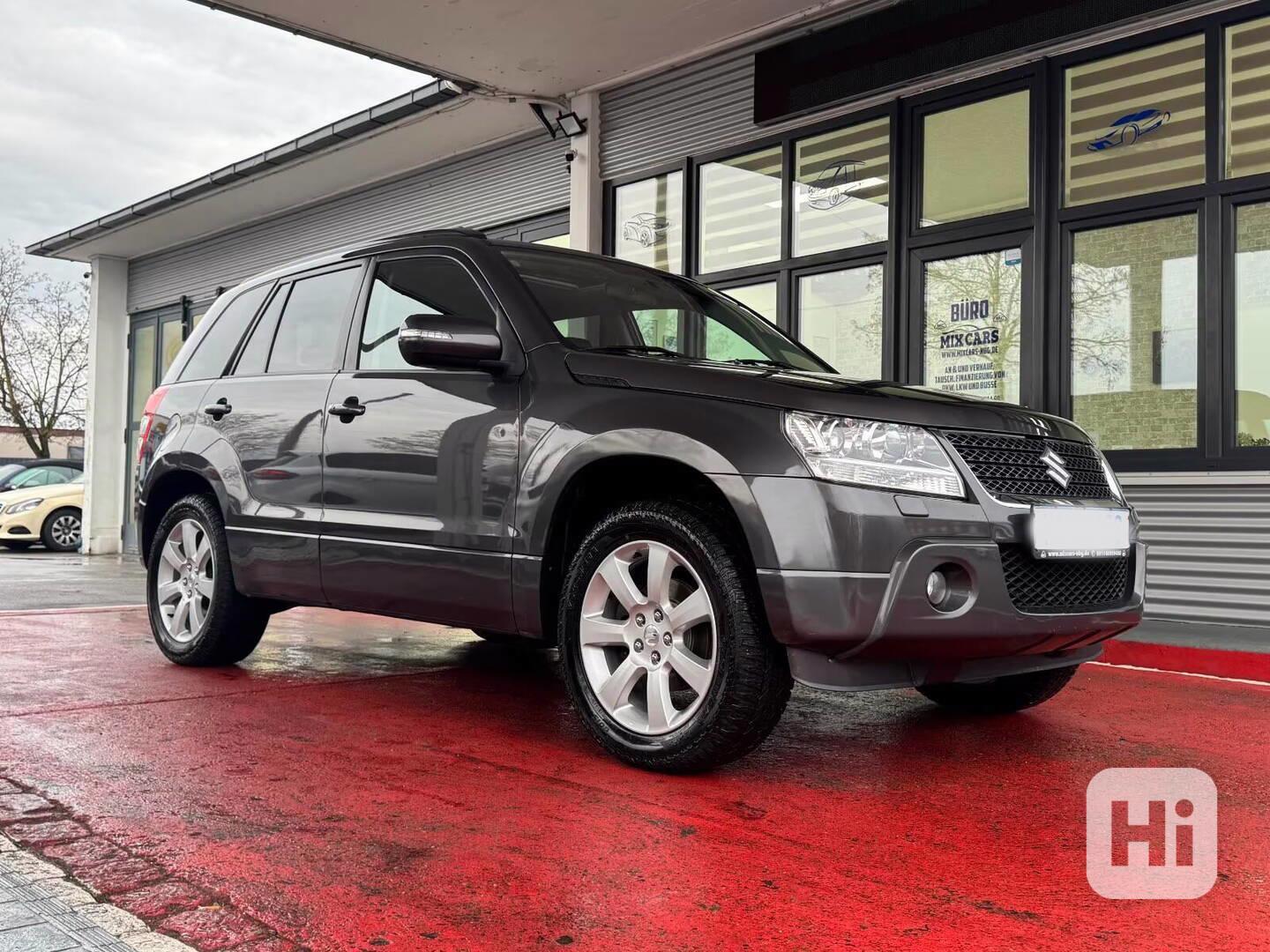 Suzuki Grand Vitara 2.4i Club AUT. benzín 124kw - foto 1