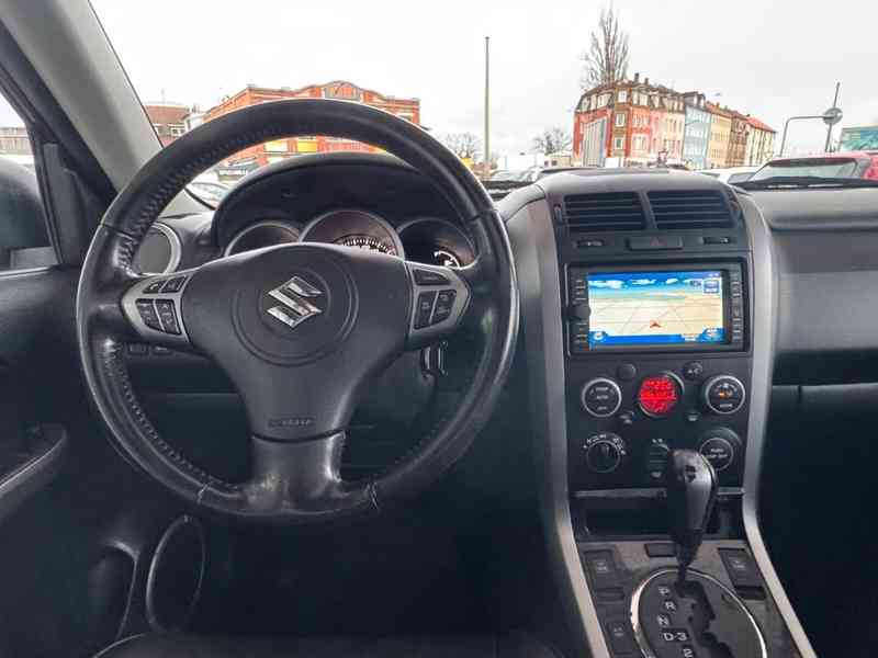 Suzuki Grand Vitara 2.4i Club AUT. benzín 124kw - foto 16