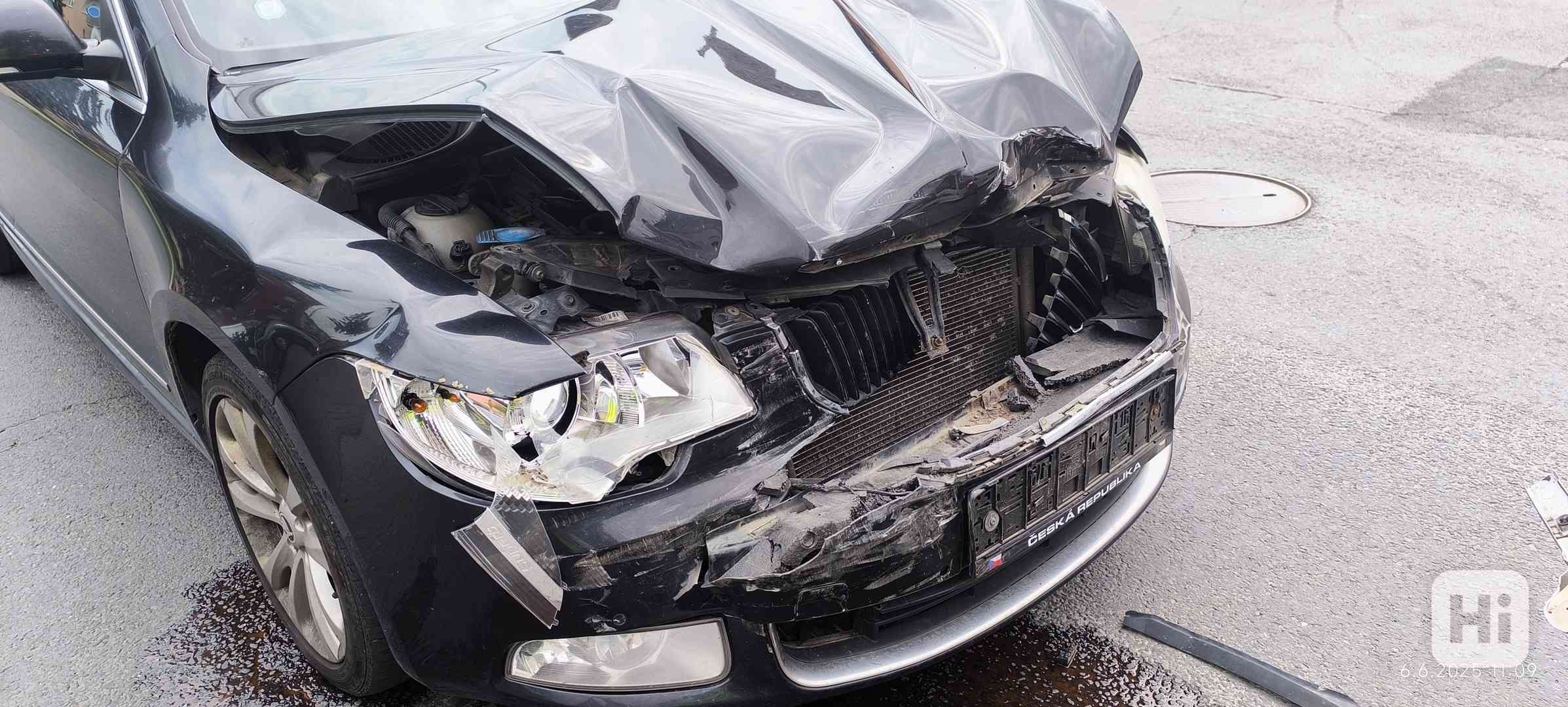 PRODEJ – ŠKODA Superb II Kombi (havarované) - foto 1