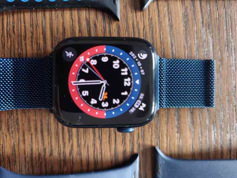 Apple watch 6, 44mm, modre - foto 2