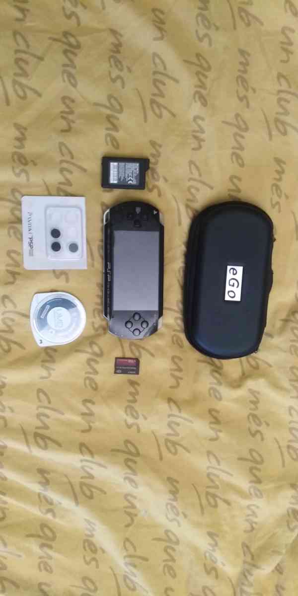 Nefunkční PSP-1004 - foto 4
