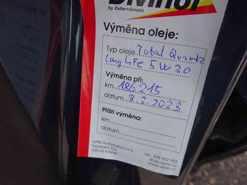 VW Golf 1.6 TDI Variant r.v.2010 (77 kw) serviska - foto 19