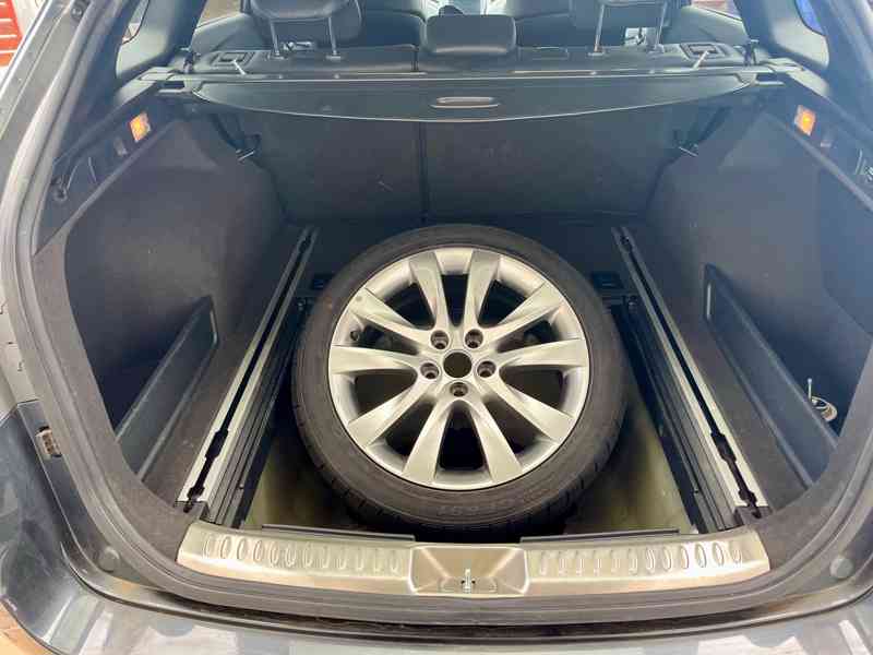 Hyundai i40, 100 kW, 1,7 crdi, r.v. 2013 - foto 5