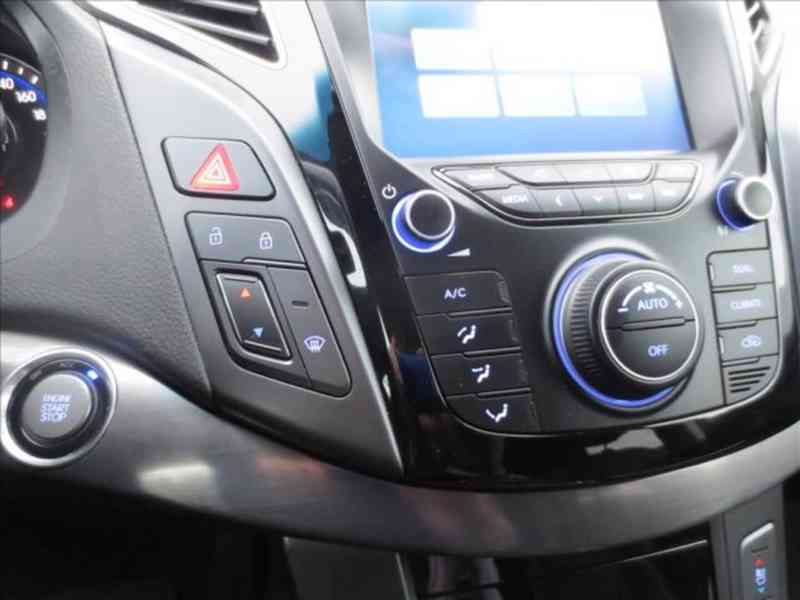 Hyundai i40, 100 kW, 1,7 crdi, r.v. 2013 - foto 15