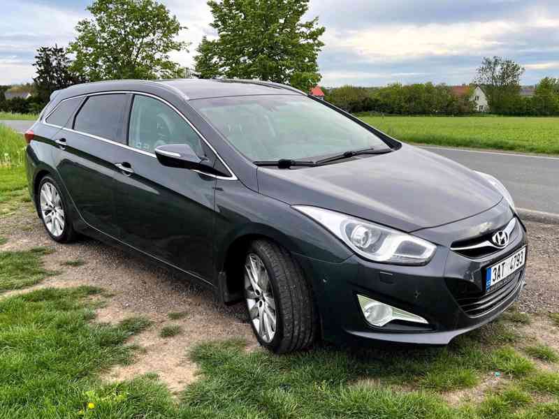 Hyundai i40, 100 kW, 1,7 crdi, r.v. 2013 - foto 4