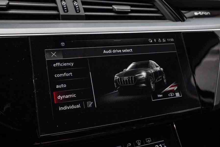 Audi e-tron 55  - foto 19