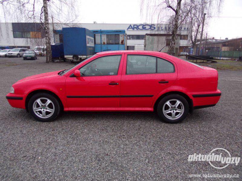 Škoda Octavia 2.0, benzín, vyrobeno 1999, el. okna, STK, centrál, klima - foto 26