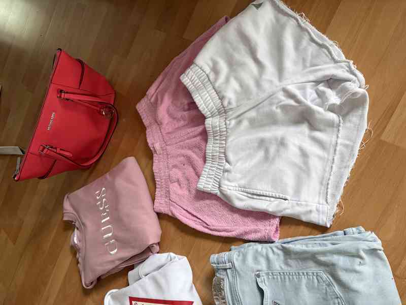 Set oblečení Guess  - foto 3