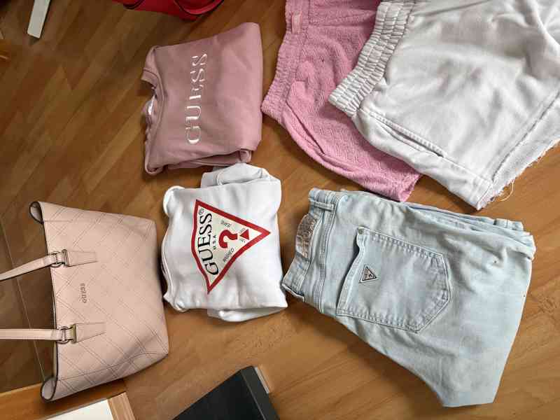 Set oblečení Guess  - foto 2