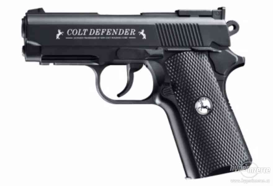 Vzduchová pistole Umarex Colt Defender - foto 1