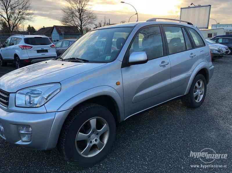 Toyota RAV 4 2.0 Special 4X4 110kW - foto 2