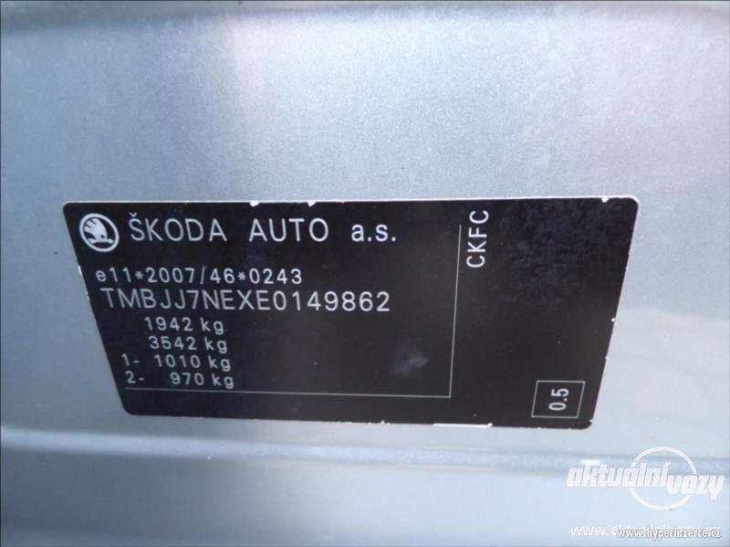 Škoda Octavia 2.0, nafta, automat, RV 2014 - foto 41