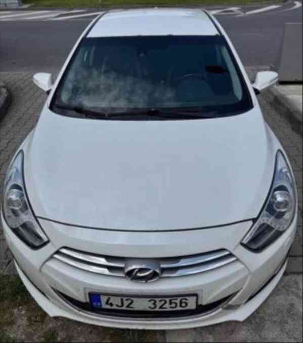 Hyundai i40 1,7 - foto 1