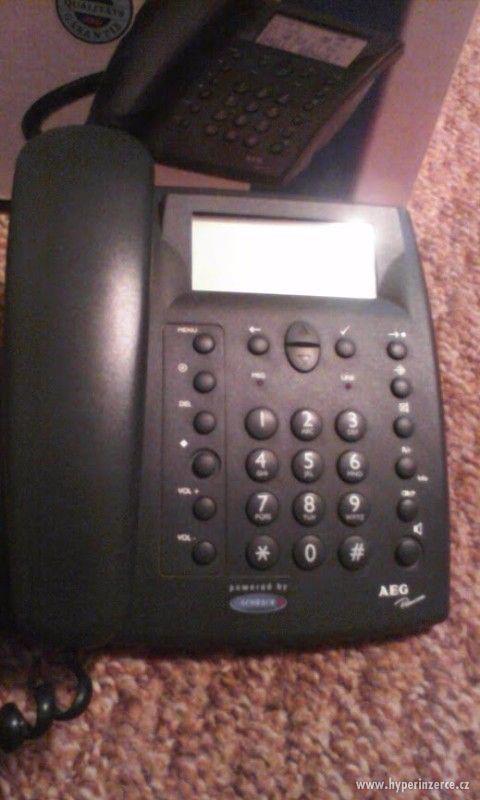 AEG - pevný telefon se záznamníkem. 300 Kč. - foto 1