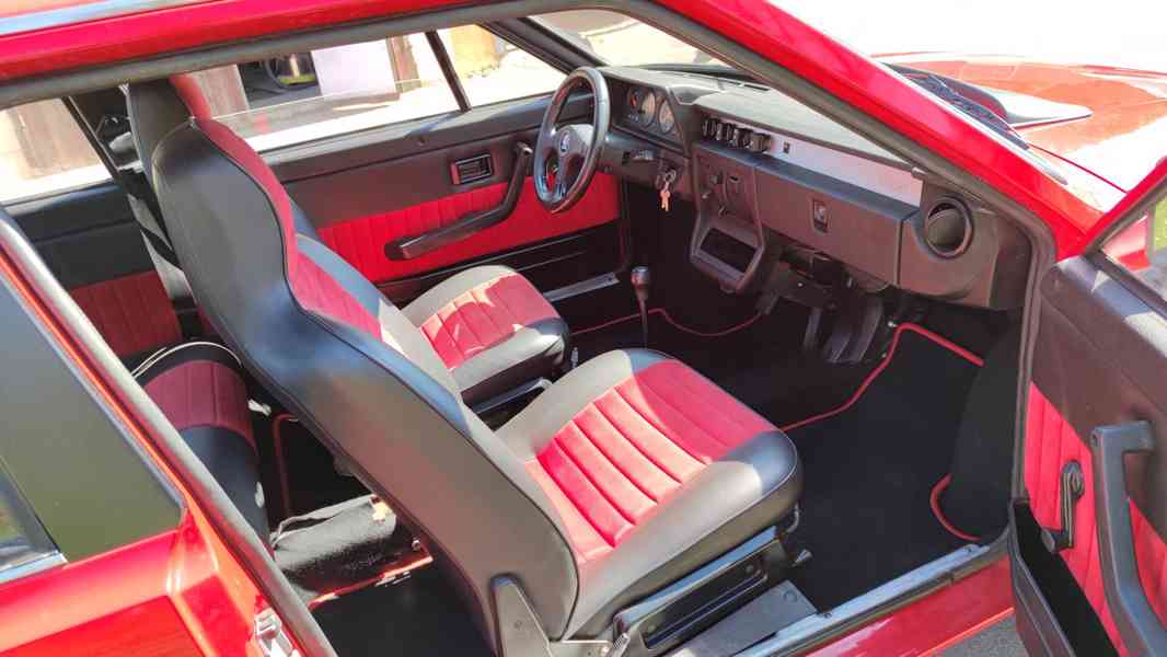 Škoda 130 Rapid  - foto 1